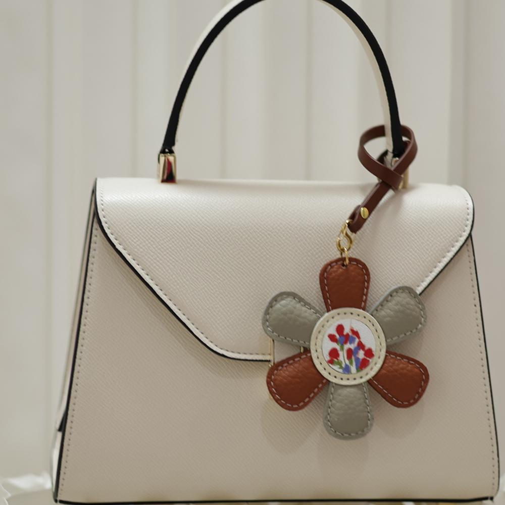 VAOM Flower Bag Charm 10 Colors