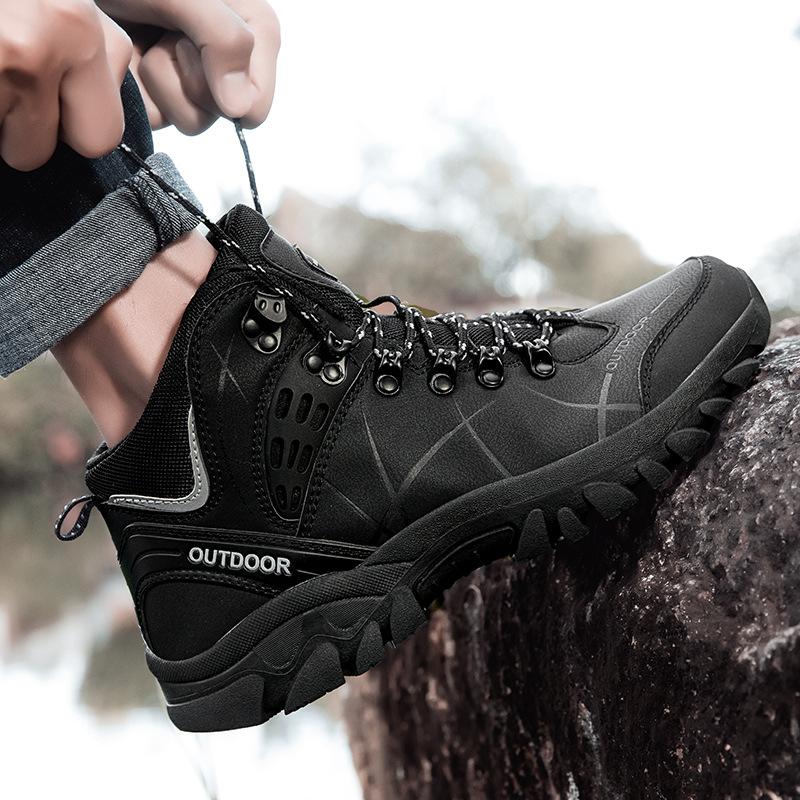 2025 new couple casual and comfortable non-slip mountaineering shoes lightweight and wear-resistant couple shoes