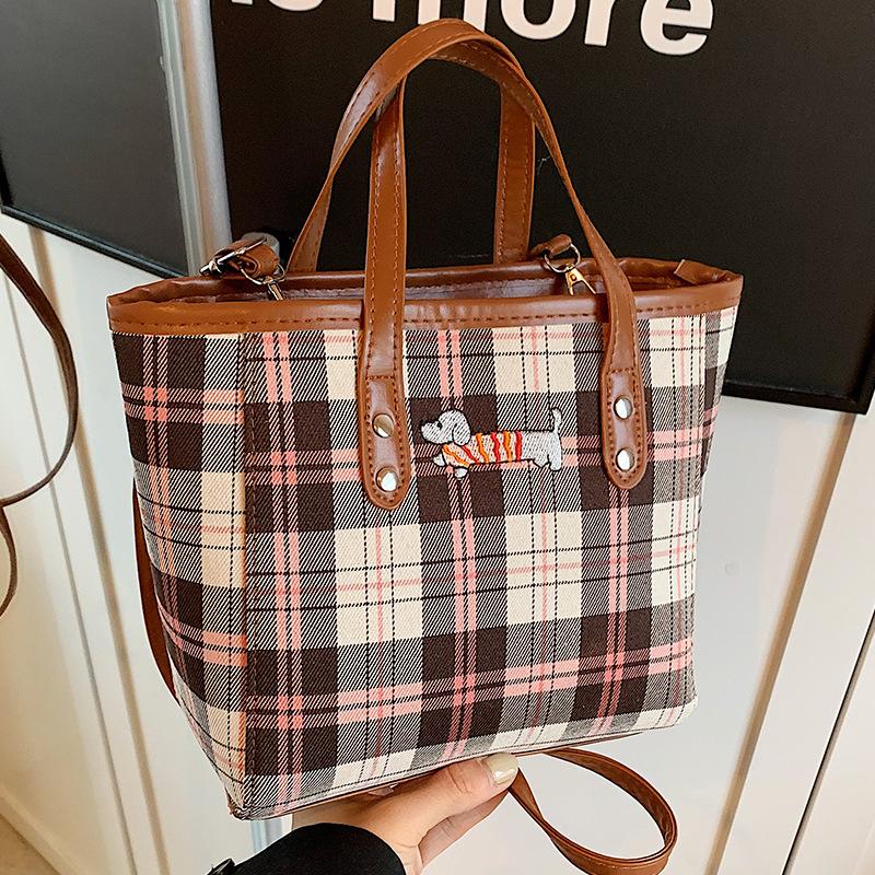 Fashionable Bags for Women New Fashion Niche Handbag Casual Versatile Commuter Crossbody Shoulder Bag for Women