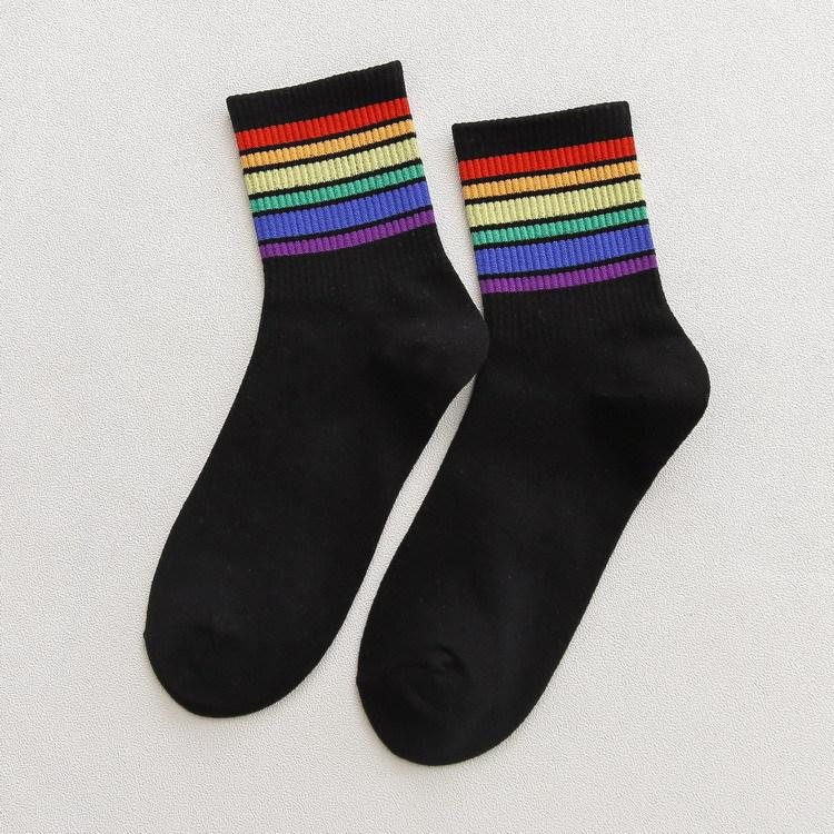 Fashion Striped Mens Socks Casual Streetwear Black White Sports Socks Men Male Cotton Breathable Hip Hop Skateboard Long Socks