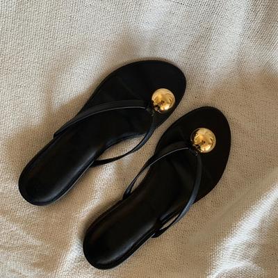 Niche Design Strap Wrapped Roman Sandals Women Summer Flat Metal Ball Herringbone Pinch Toe Sandals
