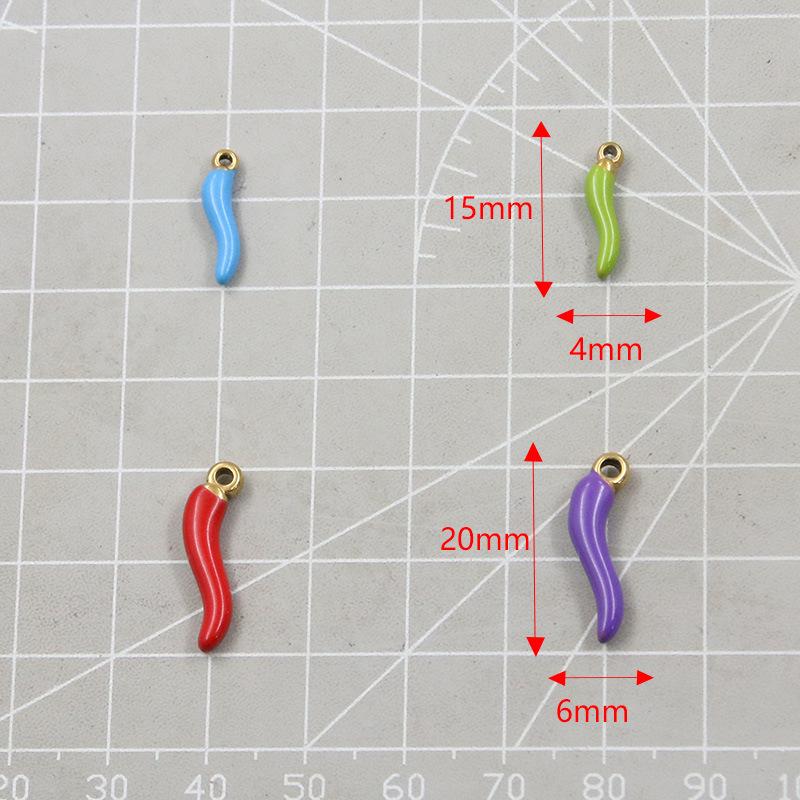 Stainless Steel Small Chili Pepper Simulation Pendant - 2 Styles (6x20mm) Handmade DIY Ornament