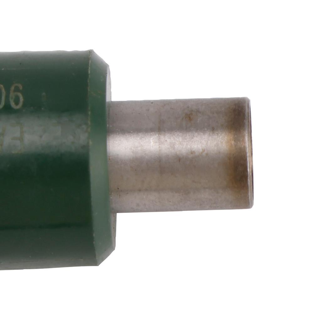 EAT901 Fuel Injectors For Suzuki Moped Motorcycle UU125T-2 UY125T