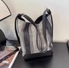 Lazy Wind Premium Sense Large Capacity Bucket Bag Commuter Versatile Messenger Bag Retro Striped Tote Bag