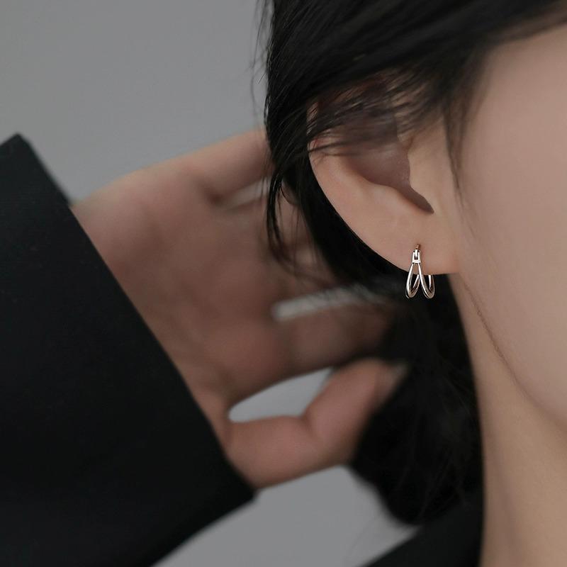 Double-layer Circle Smooth Earrings Women's Simple Retro Personality Hong Kong Style Fashion Earrings New Trendy