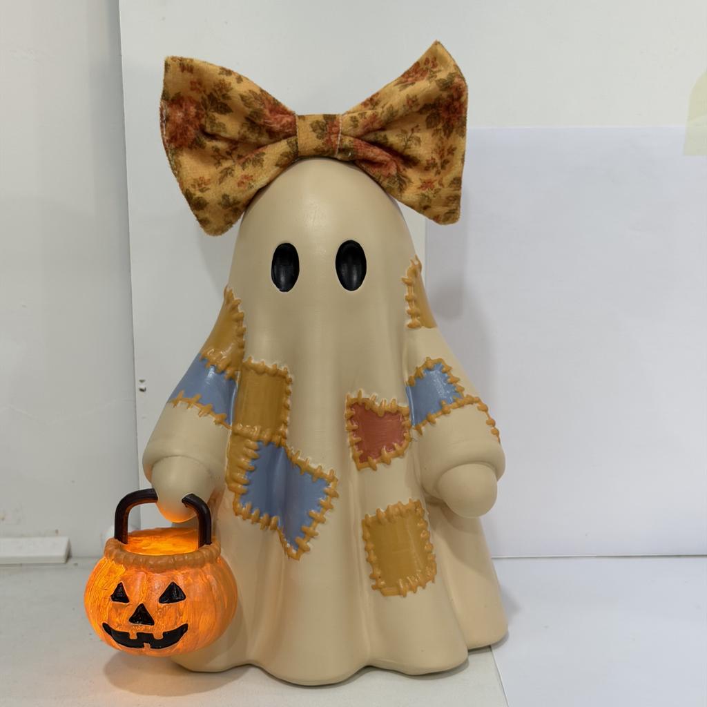 Resin Figure Halloween Decor - Tie Holding Pumpkin Statue for Desktop Shelf Decoration