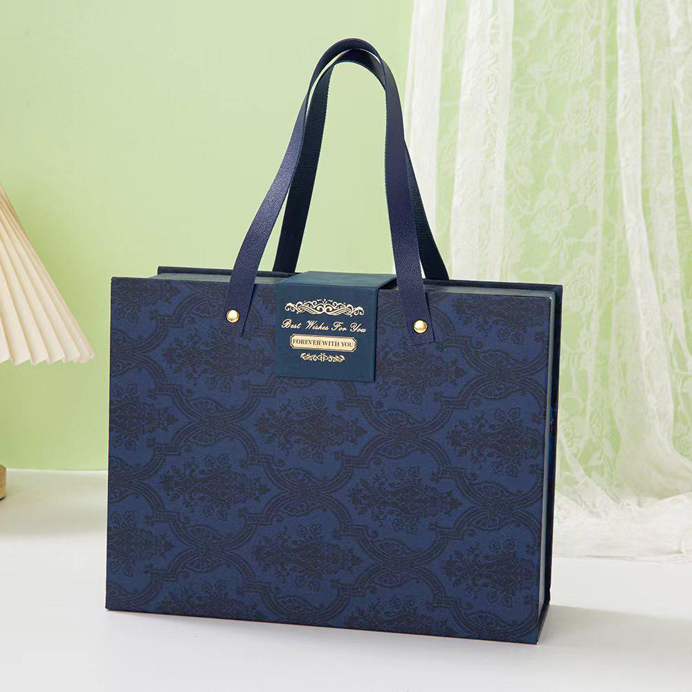 Luxury Wedding Gift Box: Red Bridal Handbag & Bridesmaid Souvenir