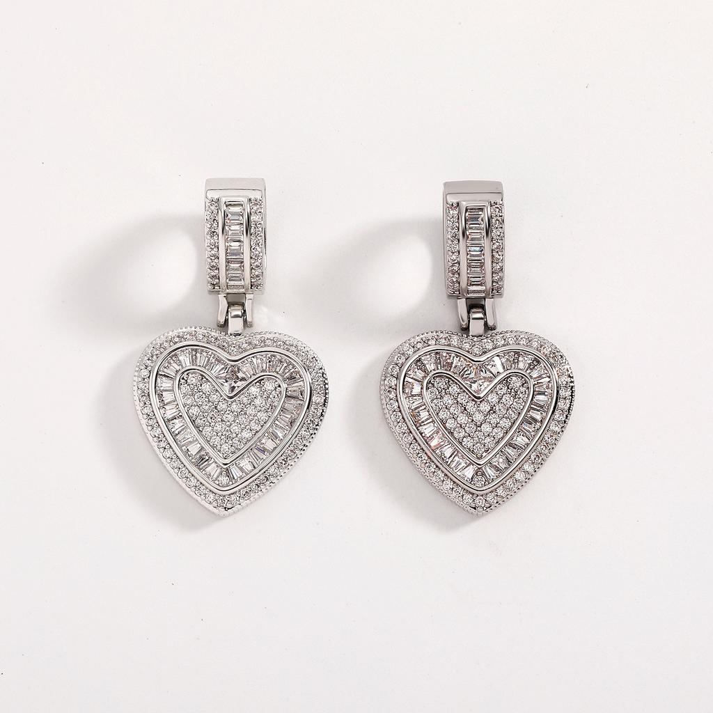 YYN European American Niche Gold-Plated Heart Zircon Hip-Hop Rope Chain Sweater Necklace for Women