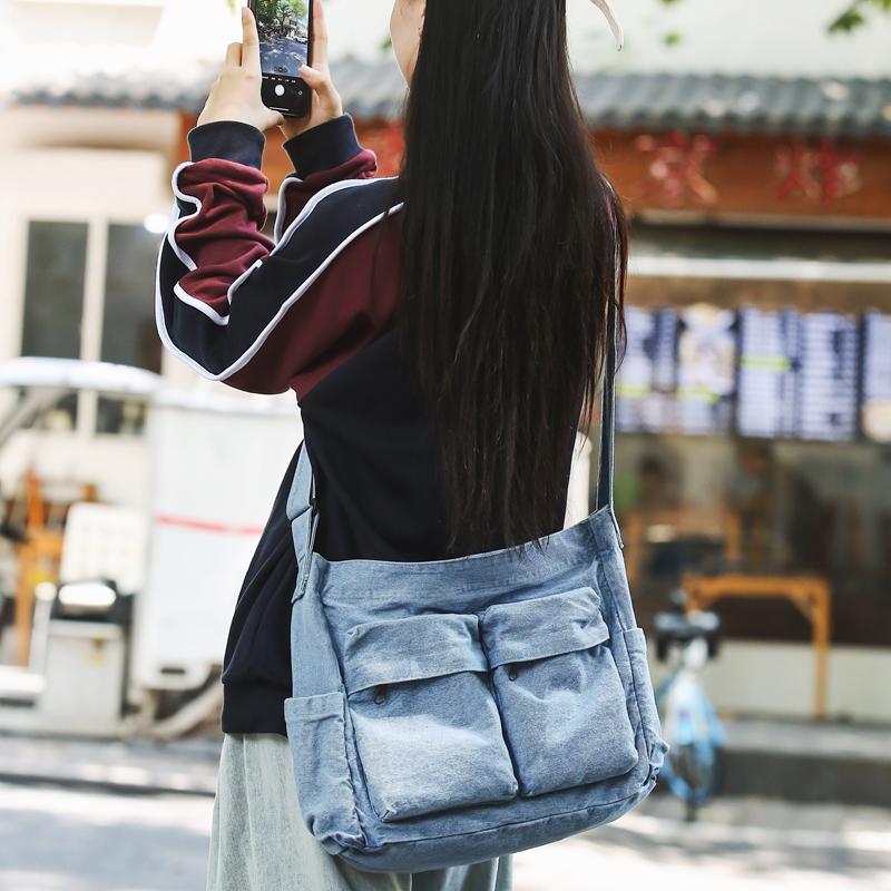 Denim Messenger Bag Women's Large Capacity Shoulder Bag Student Class Bag