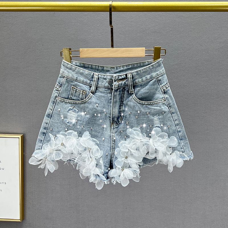 

Summer High-Waist Slim-Fit Slim Looking Beaded Denim Shorts Light blue S