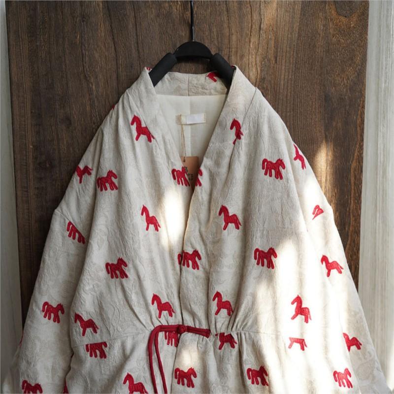 Johnature Women Vintage Jacquard Coats Spring Chinese Style Print Horse V-Neck Long Sleeve Coats