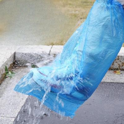 Einweg-PE-Überschuhe für wasserdichte, staubdichte und Regenstiefel, verdickt, verschleißfest und rutschfest, wasserdichte Überschuhe für Regentage
