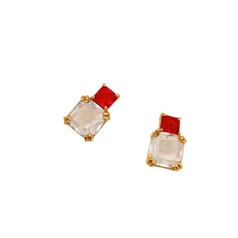 High Sense Super Shining Zircon Stud Earrings Light Luxury Fashion Gentle Elegance Temperament Stud Earrings Commuter Versatile Earrings Women