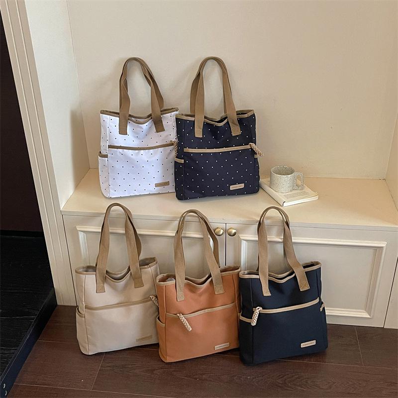 Korean-Style Canvas Tote: Large Capacity, Chic Summer Shoulder Bag for Women 2026