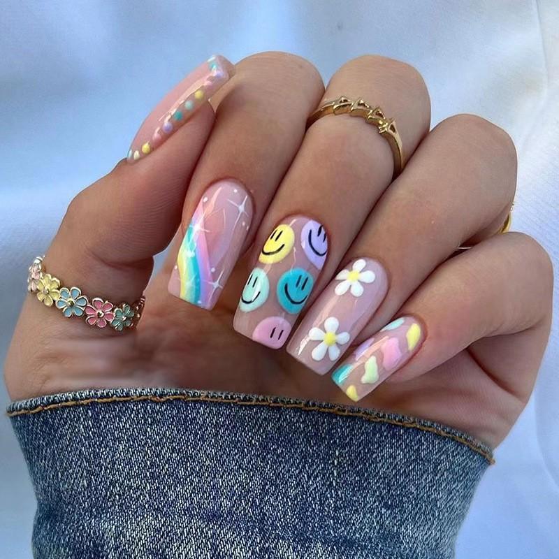 Wearing Finished Nail Plates With Five Colors Smiling Faces Clouds White Flowers Rainbow Detachable Diagonal