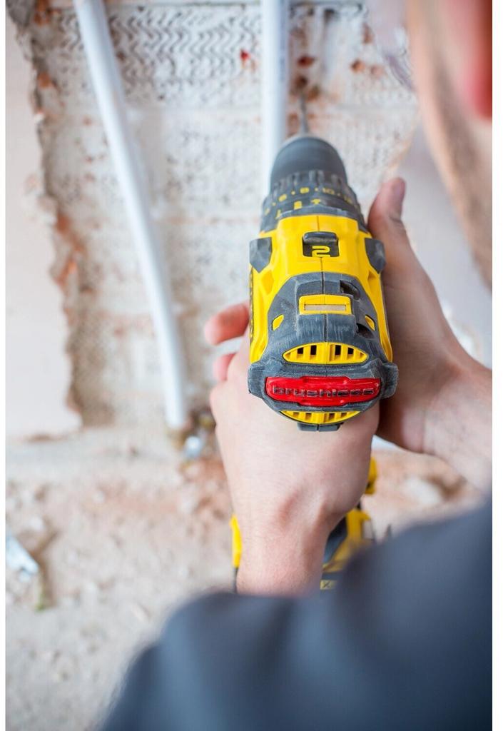 Ударный шуруповёрт Stanley FatMax FMC021S2 (2 x 1,5 Ah + быстрое зарядное устройство) im кейс