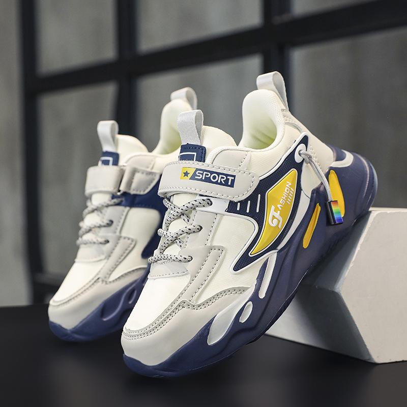1876 students boys sports shoes waterproof leather surface primary school students casual running shoes lightweight soft sole medium and large childr