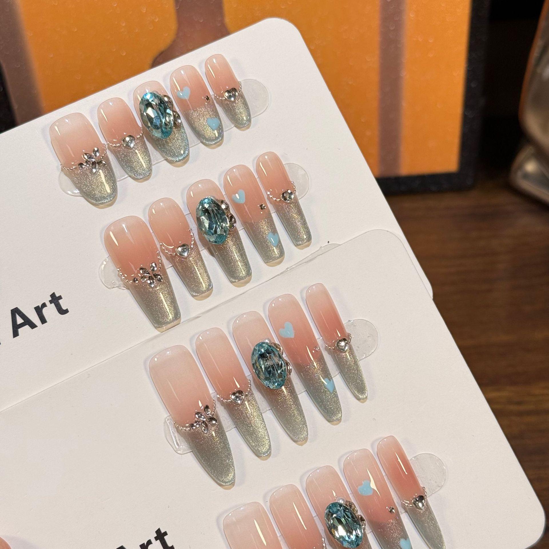 

Light Blue Cat Eye French Press-On Nail Stickers with Pigeon Egg Diamond Design