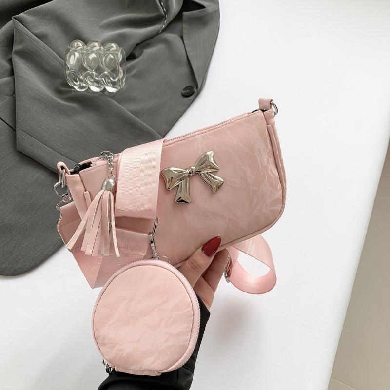 Stylish Trendy Pu Shoulder Bag For Women With Sweet Bowknot In Multiple Colors