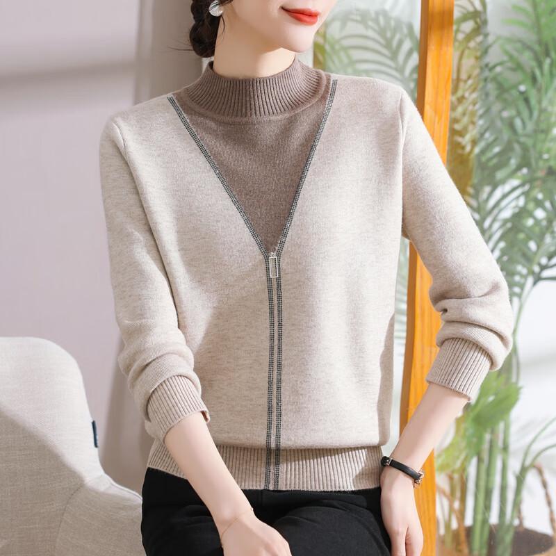 Middle-Aged Women's Autumn Velvet-Lined Knit Top