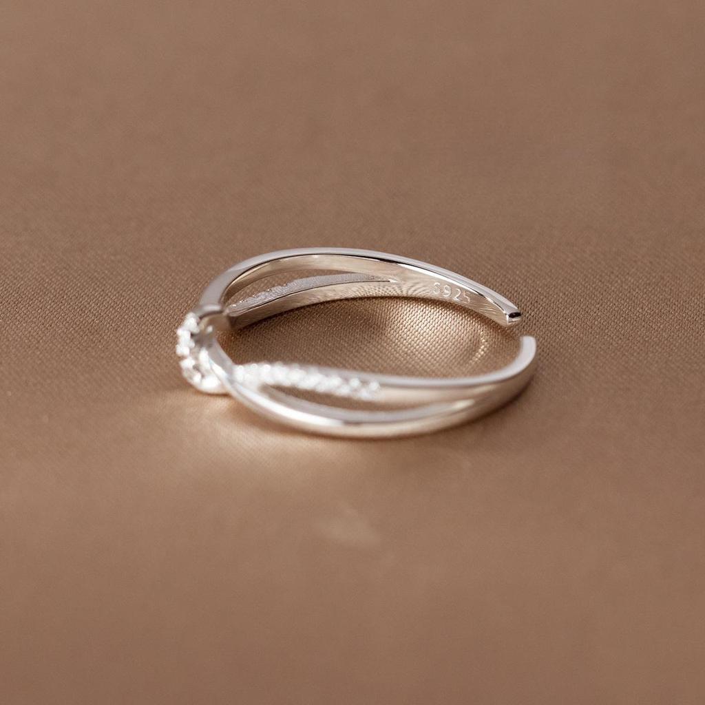 925 Sterling Silver Women's Cross Ring – Luxury Retro Design, High-End Open Band for Index Finger