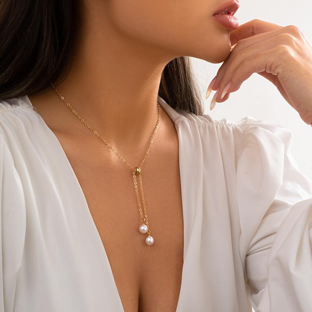 Temperament Imitation Pearl Star-shaped Fringed Necklace, Simple Pastoral Water Drop-shaped Pendant Necklace for Women