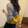 Nylon Dumpling Bag, Men's and Women's Messenger Bag, Simple Sports Style, Large Capacity Casual Shoulder Bag, Light Weight
