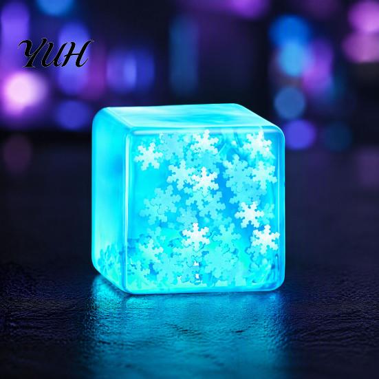 Hand Exerciser Toy Ice Cube Stress Relief Toy, Glow-in-the-Dark Snowflake Filled Cube, Portable Relievers Luminous Clear Sensory Adults and Kids