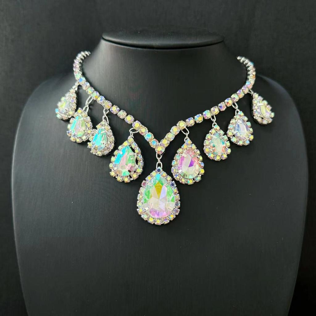 High-End European & American Diamond Teardrop Clavicle Necklace