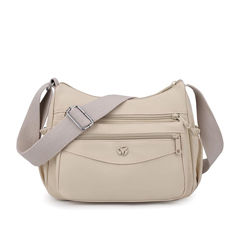 Lightweight Large Capacity Shoulder Bag Water-repellent Nylon Women's Crossbody Bag