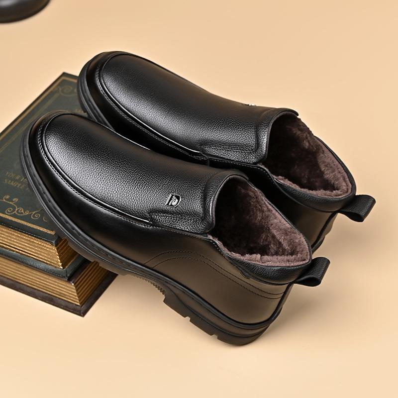 Men's 2025 Winter Genuine Leather Fleece-Lined High-Top Snow Boots with Thick Soles for Middle-Aged and Elderly