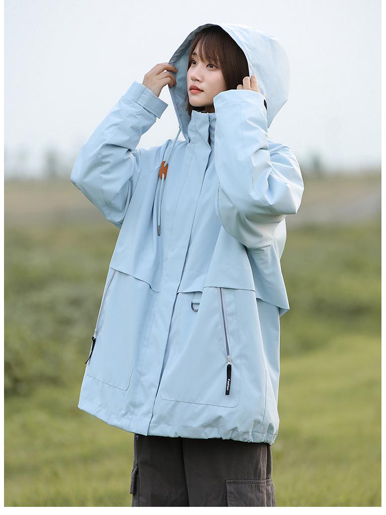 Rose Huang Yimei Větruodolná 3v1 odepínací bunda ve stylu celebrity