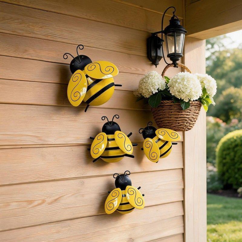 Wrought Iron 3D Bee Wall Decor for Garden, Balcony, or Home