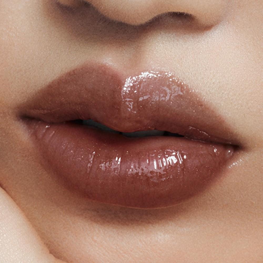 

TWO SLASH FOUR Блеск-трансформер для губ 2,7 г Nu Coco