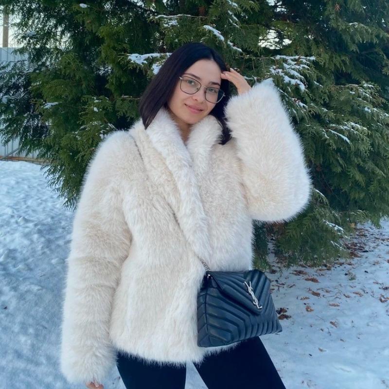 New lapel fox fur coat wool coat women's autumn and winter thickened warm imitation fur coat