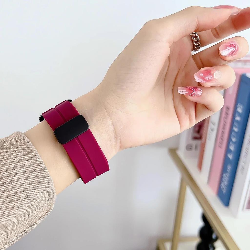 Soft Silicone Wristband For Huawei Watch D2 Magnetic Comfortable Replaceable Strap For Huawei Health Watch D2 Sport Bracelet