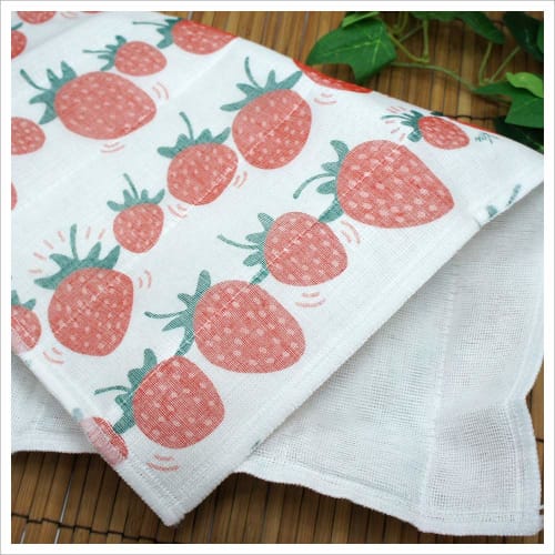 Snow White Yuzen Dishcloth Strawberry