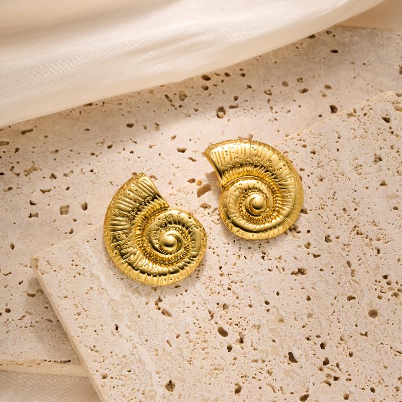 Bohemian Stainless Steel Conch Stud Earrings for Women Temperament Classic No Fading Earrings New Trend Beach Party Jewelry Gift