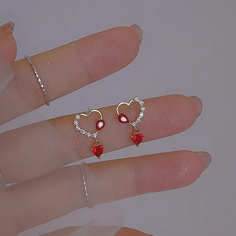 Sweet Love Stud Earrings Women'S Light Luxury Gentle Zircon Red New Year'S Earrings Temperament Versatile Fashion Earrings