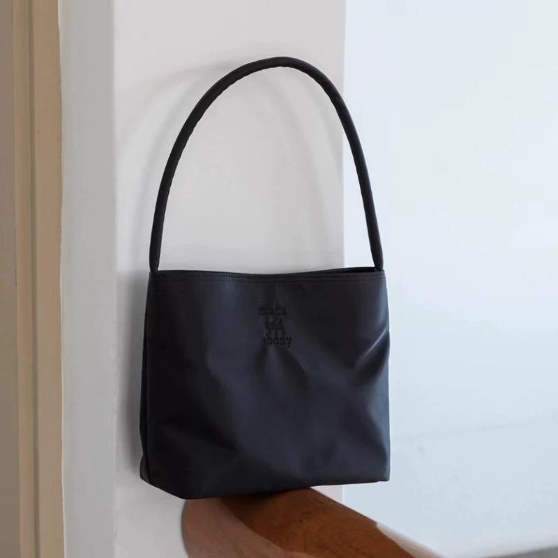 New trendy spring and summer fashion versatile casual armpit bag premium foreign style shoulder handbag PU embroidered women's bag