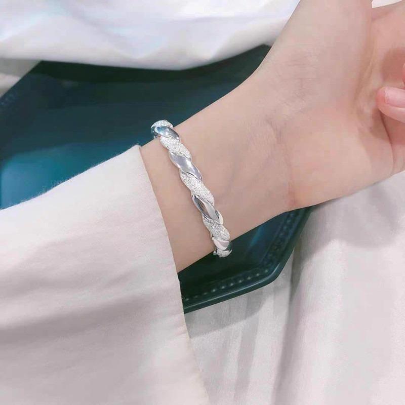 Fashion Light Luxury Twisted Open Bangle Bracelet For Women