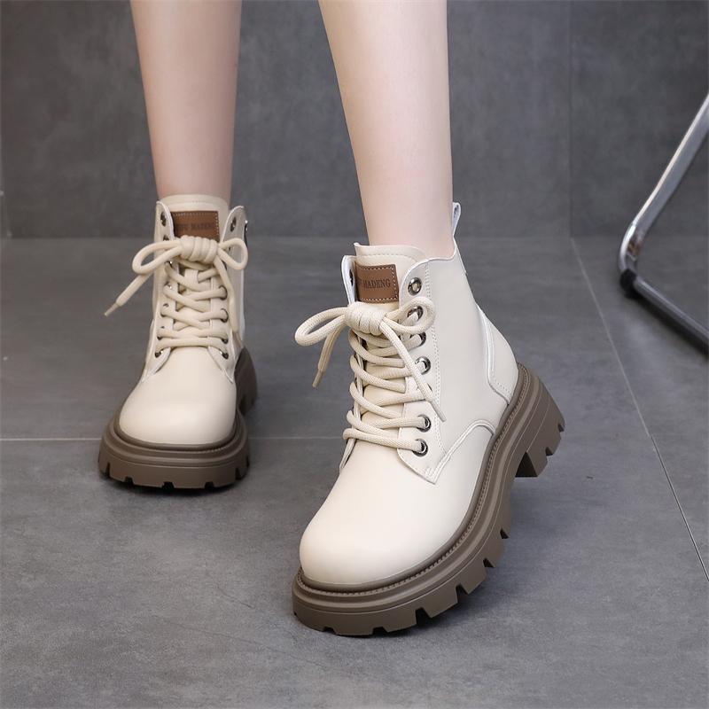 Women's British Style 2025 Leather Thick-Soled Martin Boots - Height-Increasing, Slimming Short Boots for Spring and Autumn.