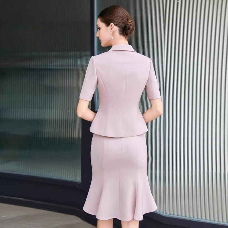 Elegant Retro Fishtail Skirt and Suit Collar Two-Piece Set