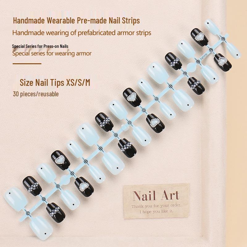 

Ten Fingers Love Heart Short False Nail Art with Round Beads - Removable & Handmade Glue Version