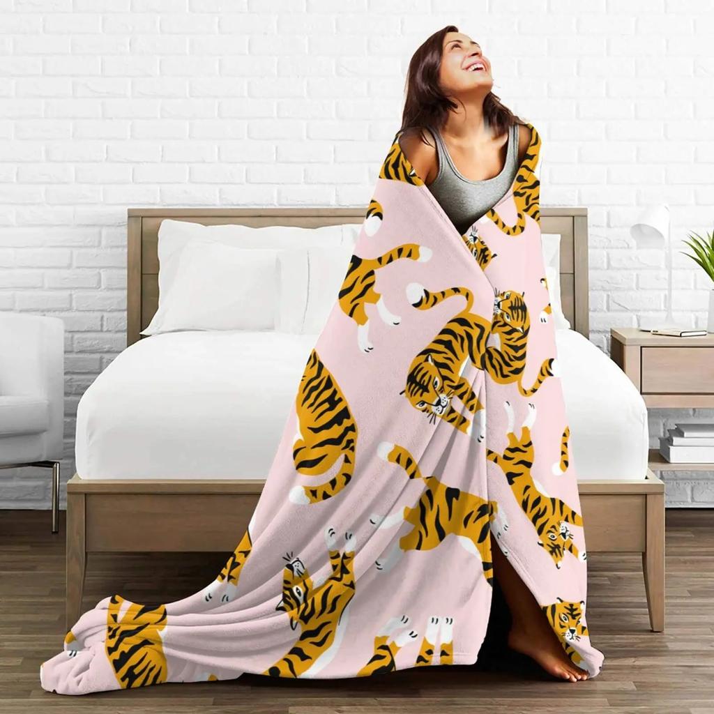 Tiger Blanket Super Soft Warm Bedding Animal Print Throw Blankets Sofa Couch Bedroom Decor Flannel Plush Blanket for All Season