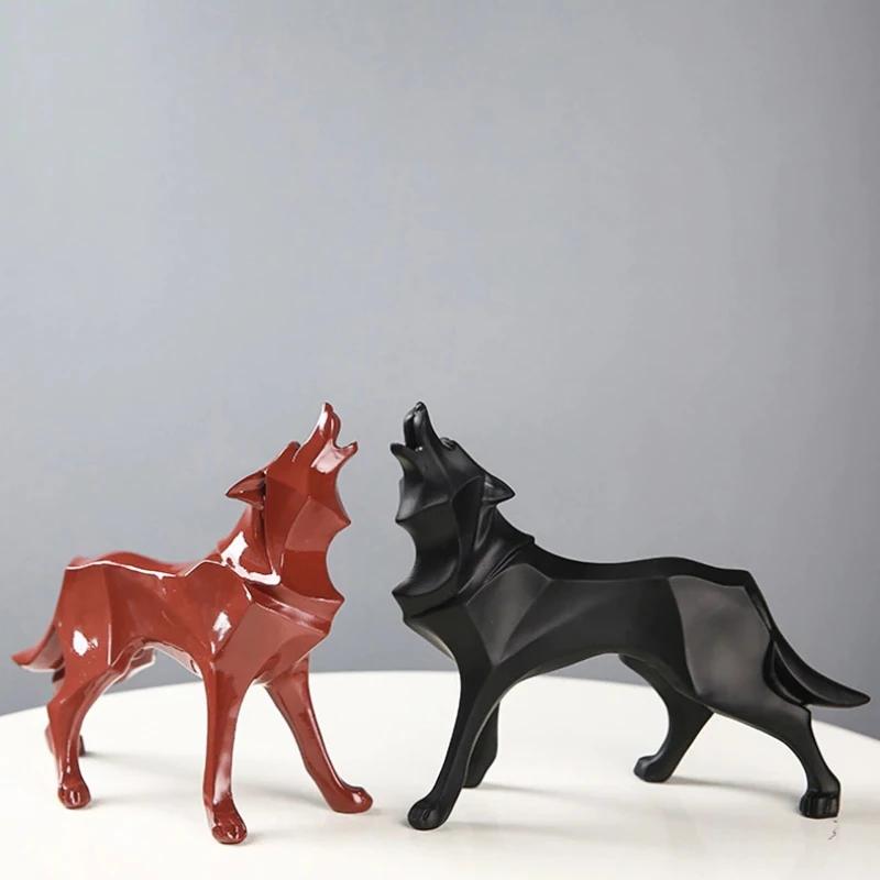 Modern Abstract Wolf Figurine - Geometric Animal Statue for Home or Office Resin Wolf Sculpture Handicraft