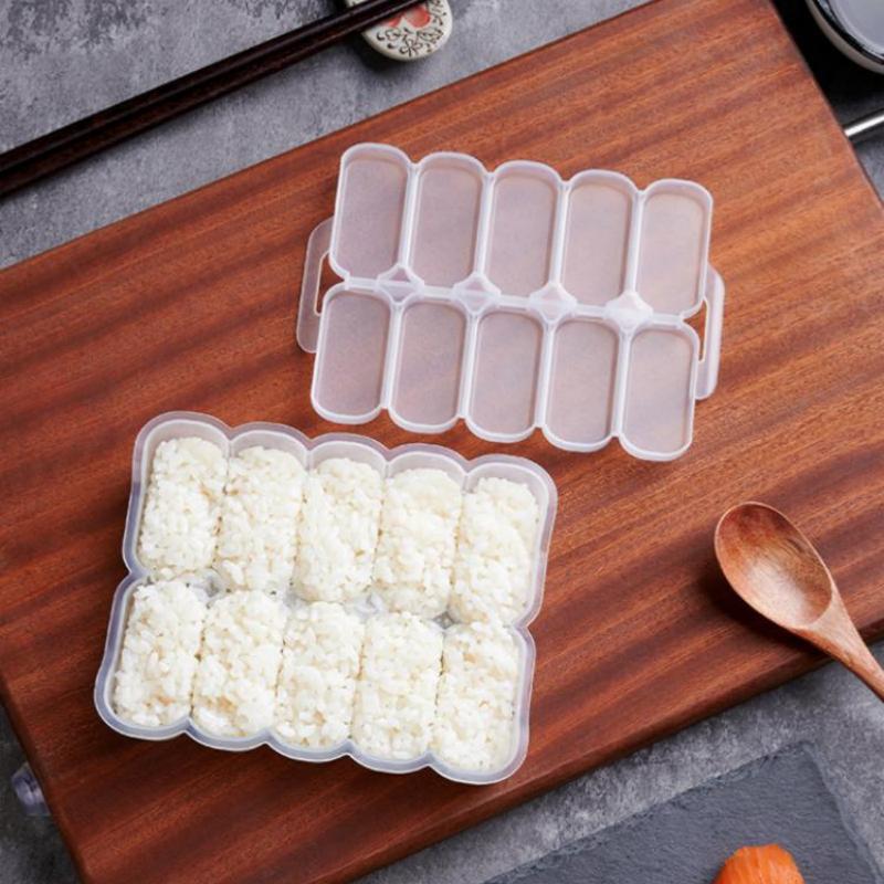 10 Fächer Reiskugelform mit Reislöffel Sushi Antihaft-Druckaufbewahrungsbox Mittagessen Werkzeug DIY Heimküche Klare Onigiri-Formen