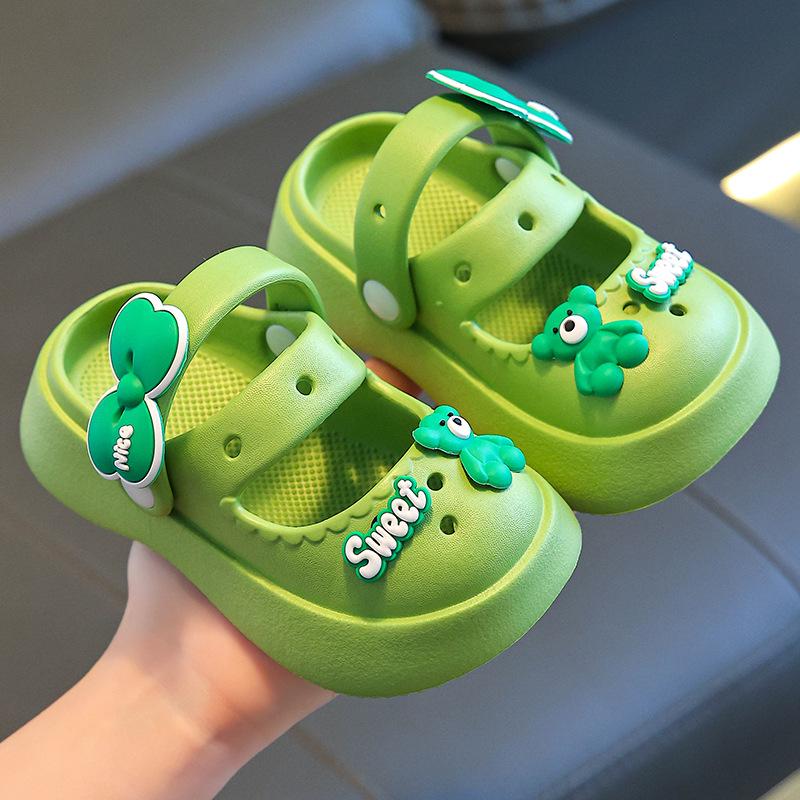 Girls' EVA Ultra-Light Summer Sandals: Cute, Non-Slip, Soft Sole, Perfect for Outdoor Wear, Ideal for Kindergarten.