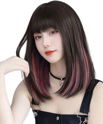 AISIQUEENS Perücke, mittelgroß, schwarze Innenfarbe, rosa, glatte Vollperücke, Perücke für Frauen, Crossdressing-Perücke, breiter Pony, gemischte Farben, Perücke mit kleinem Gesichtseffekt, Amazon