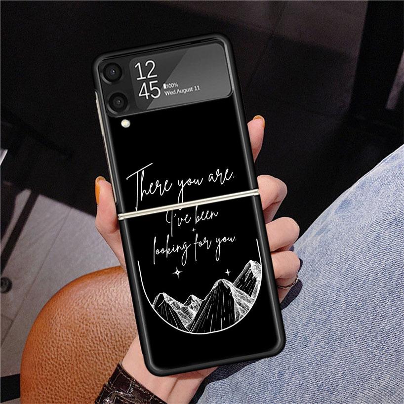 A Court of Mist Fury Sarah J Maas Phone Case For Samsung Z Flip 7 6 5 4 3 Galaxy ZFlip7 ZFlip6 ZFlip5 ZFlip4 ZFlip3 5G Print Cov